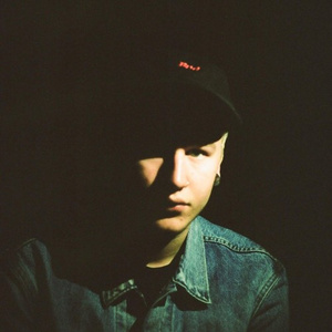 伴娘扒开腿㊙️免费视频
