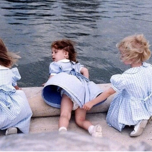 伴娘扒开腿㊙️免费视频
